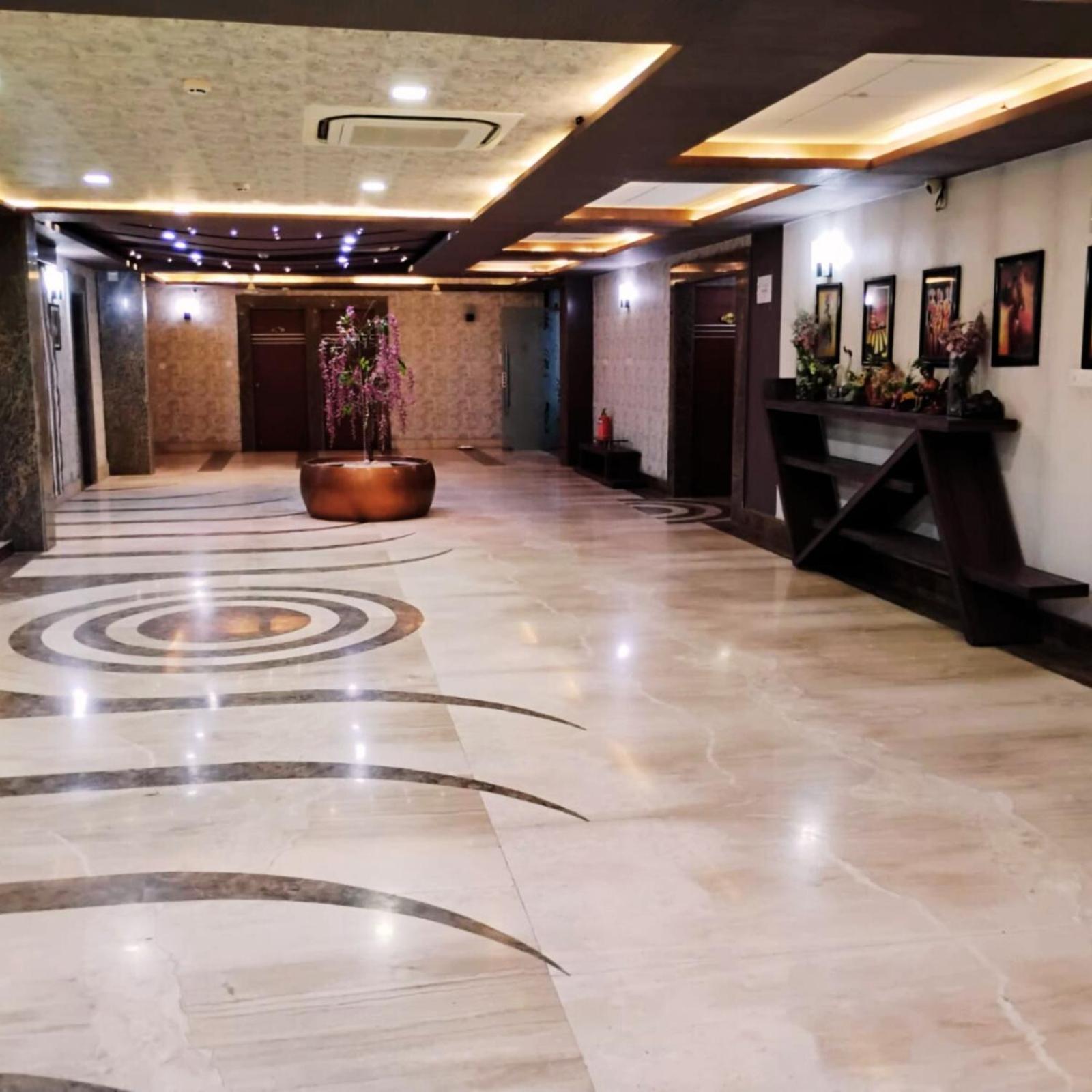 Hotel Lake View Grand Lucknow Extérieur photo