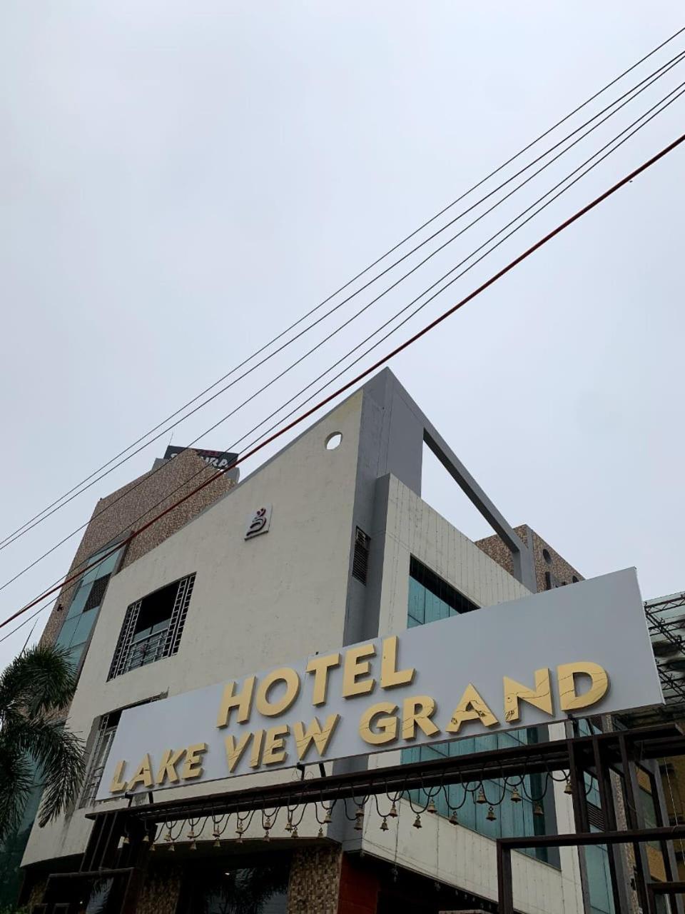 Hotel Lake View Grand Lucknow Extérieur photo