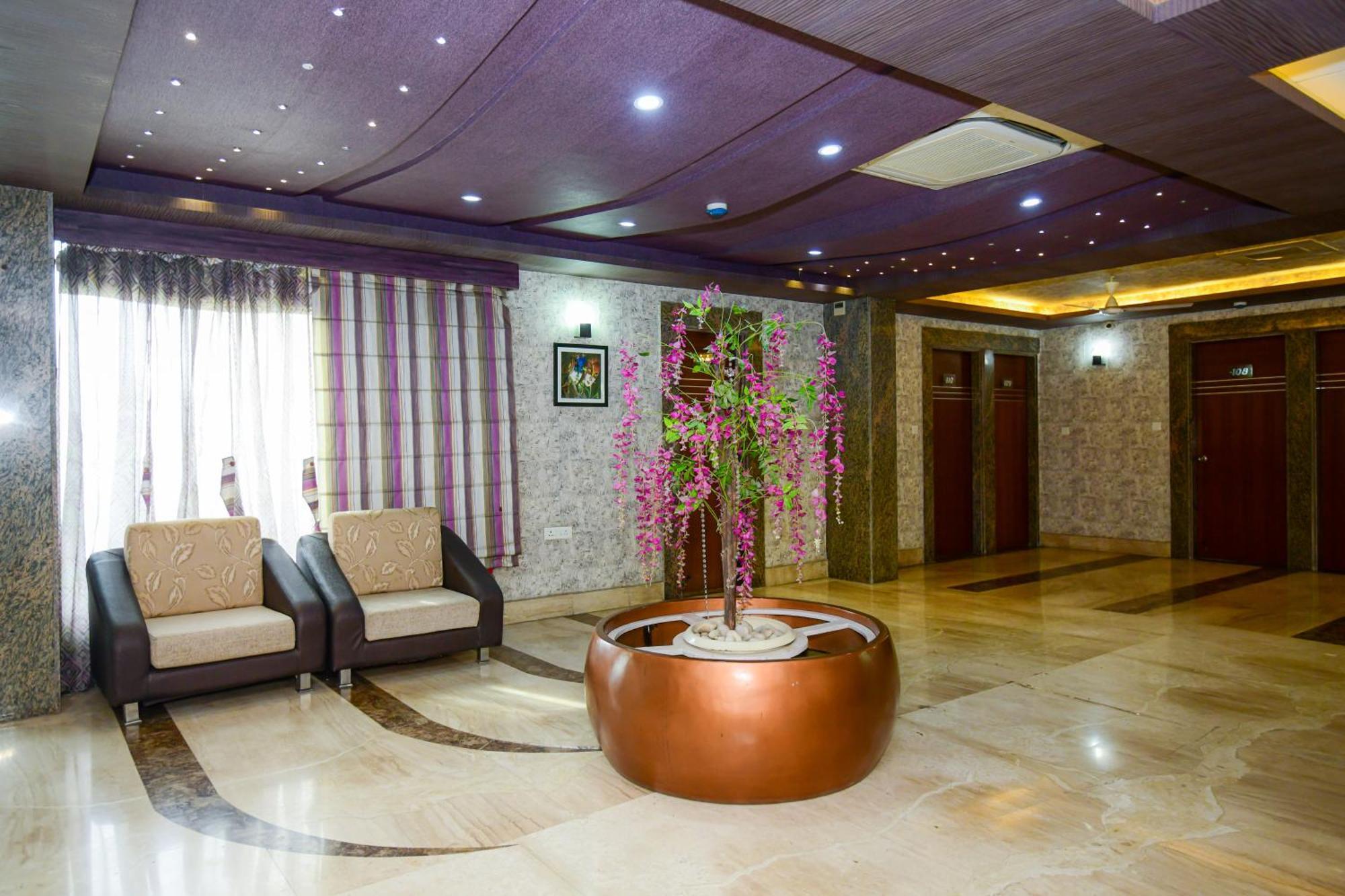 Hotel Lake View Grand Lucknow Extérieur photo